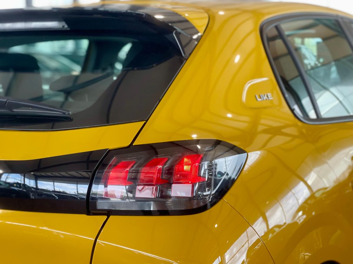 peugeot-208-2023-gasolina-1199cc
