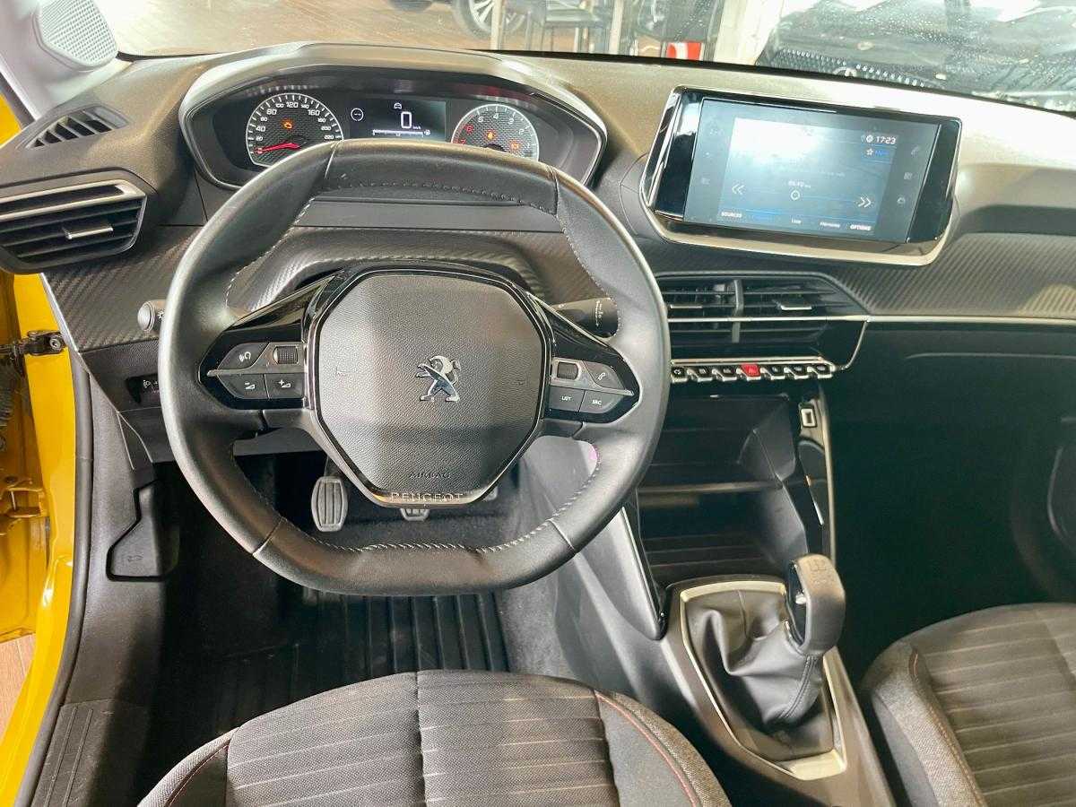 peugeot-208-2023-gasolina-1199cc