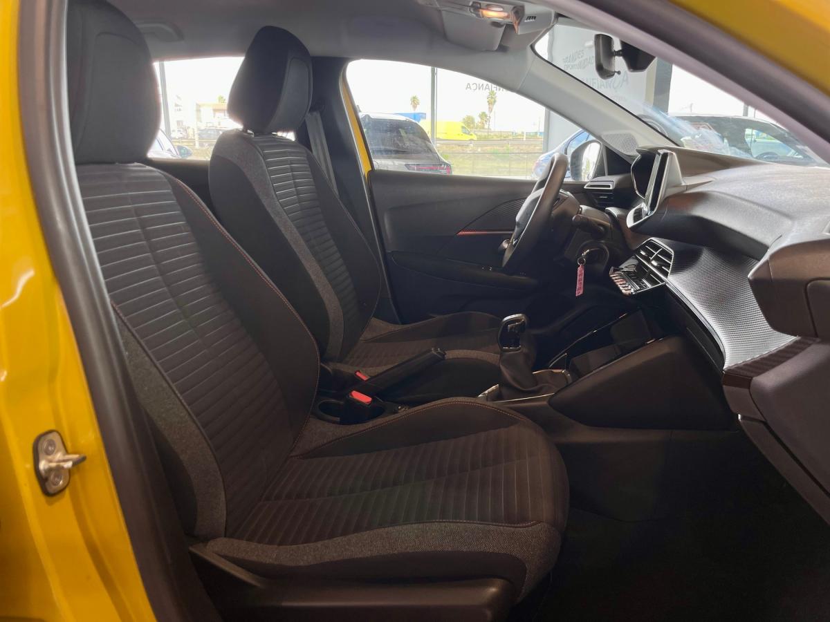 peugeot-208-2023-gasolina-1199cc