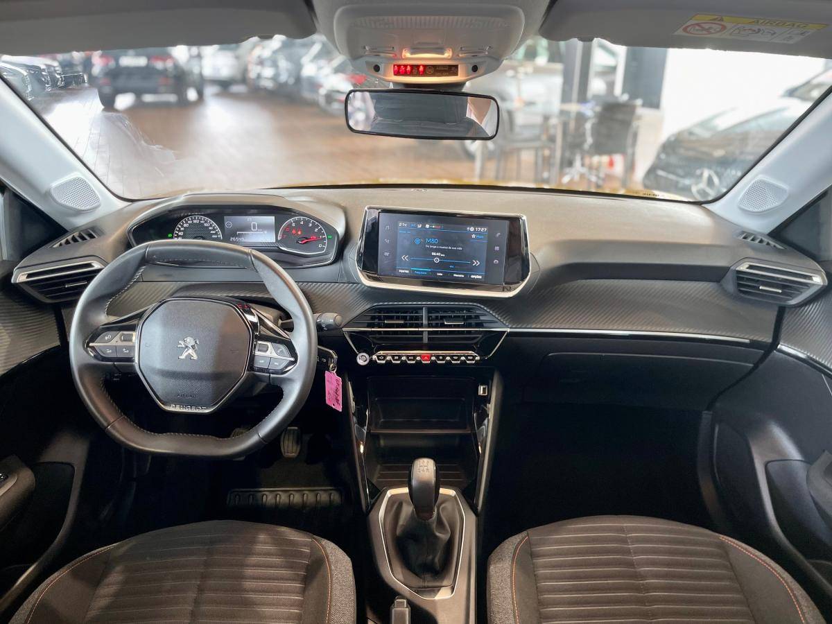 peugeot-208-2023-gasolina-1199cc
