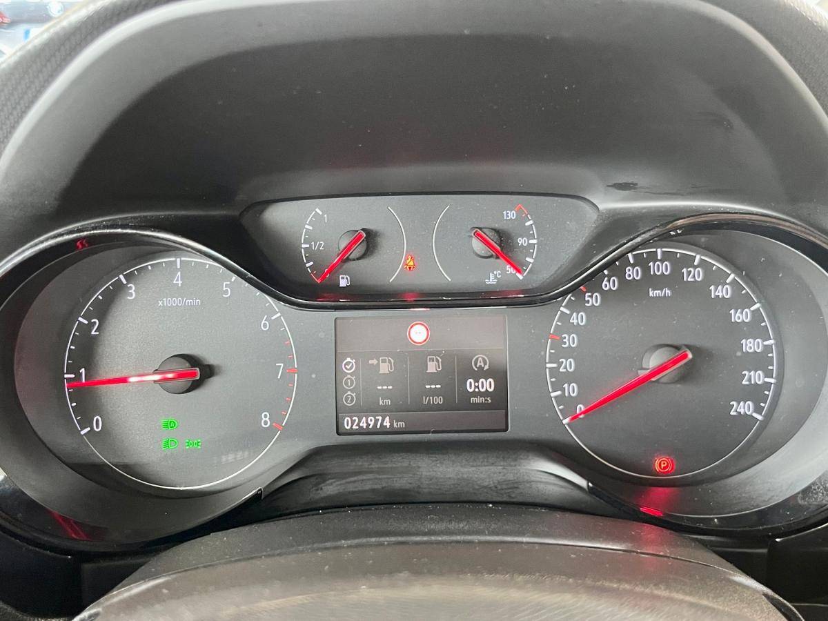 opel-corsa-2023-gasolina-1199cc