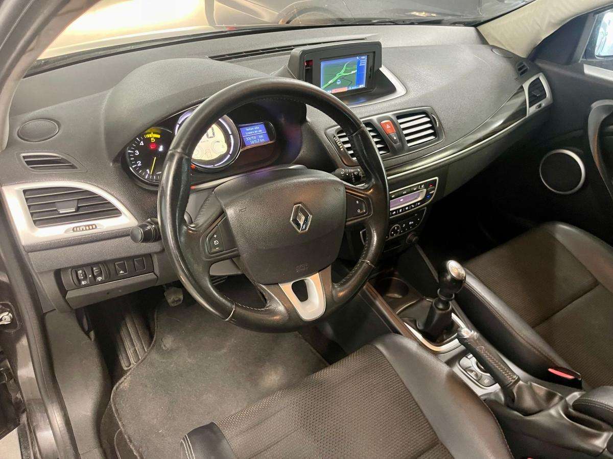 renault-megane-sport-tourer-2010-diesel-1461cc