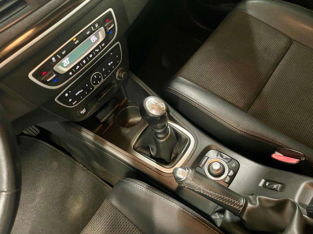 renault-megane-sport-tourer-2010-diesel-1461cc