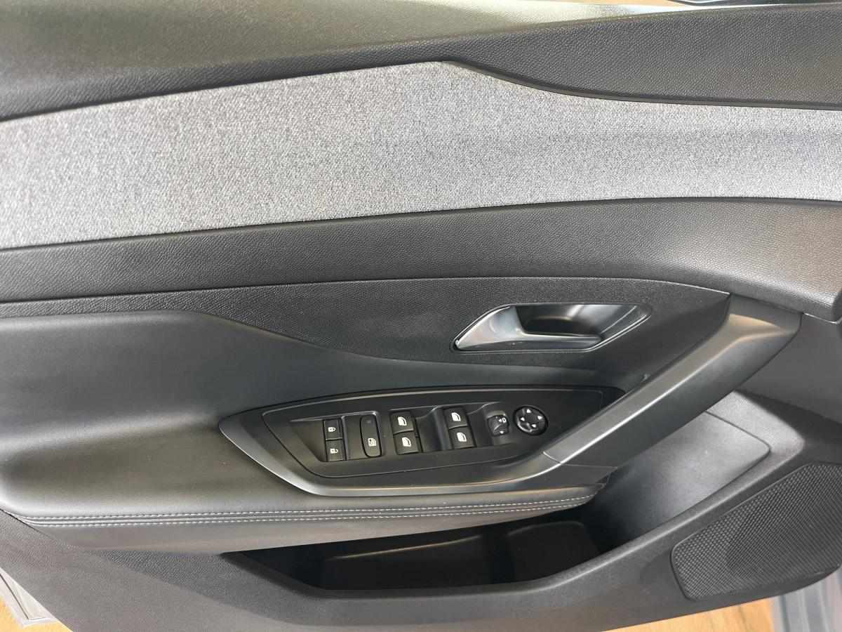 peugeot-308-sw-2024-hibrido-a-gasolina-1598cc