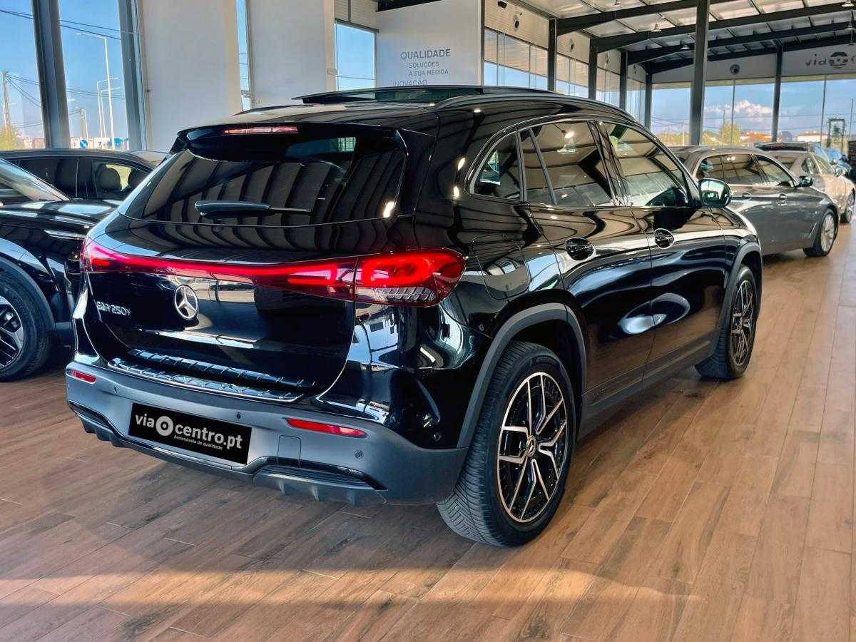 mercedes-benz-eqa-2023-eletrico-0cc