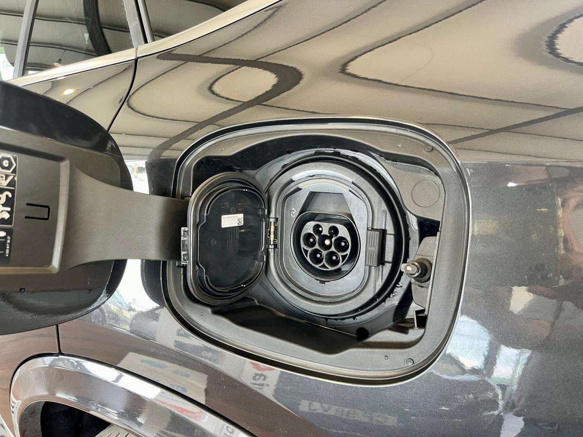 mercedes-benz-glc-2026-hibrido-a-diesel-1993cc