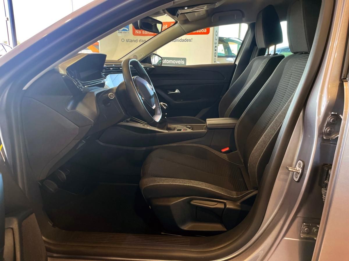 peugeot-308-2023-gasolina-1199cc