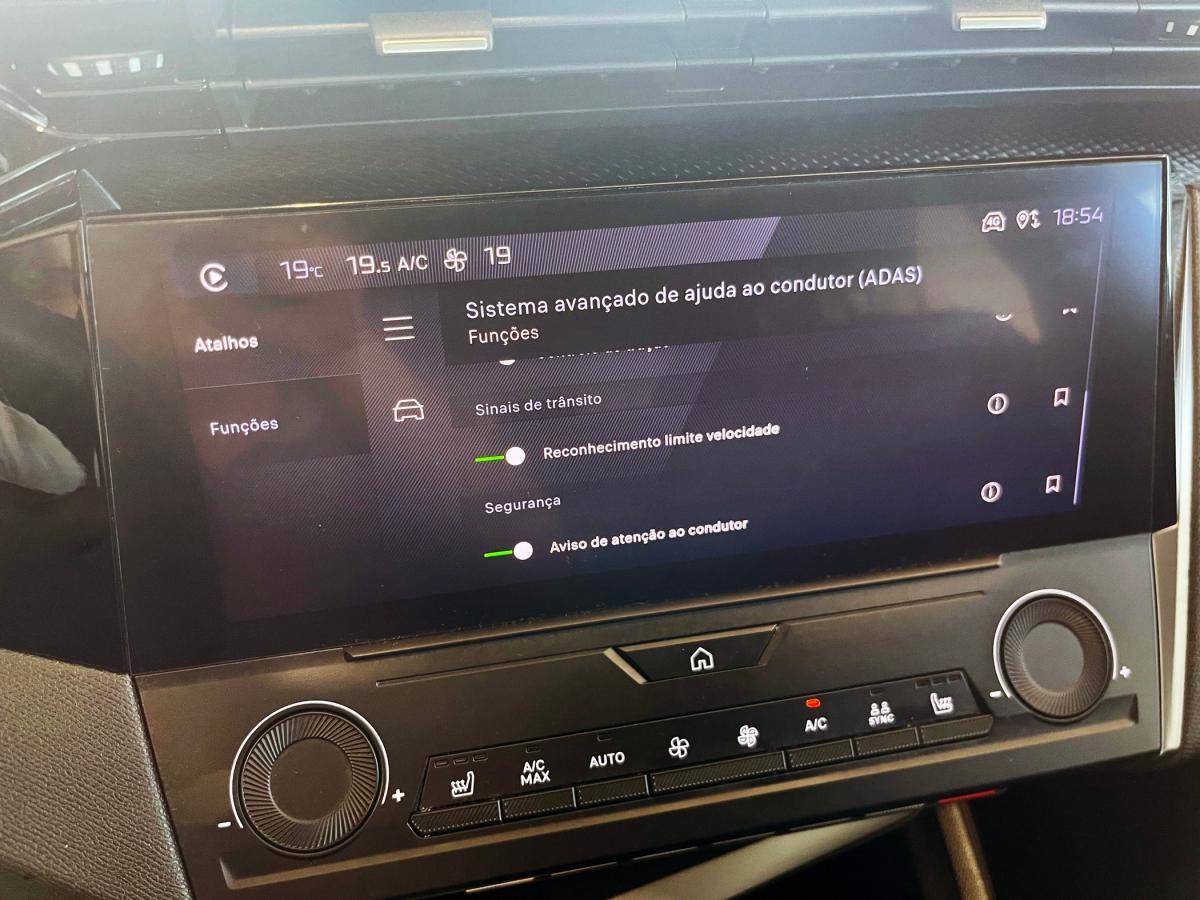 peugeot-308-2023-gasolina-1199cc
