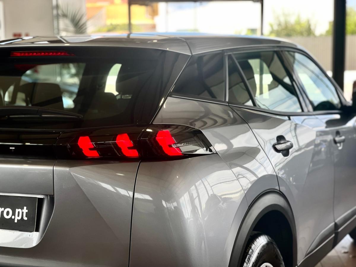 peugeot-2008-2021-gasolina-1199cc