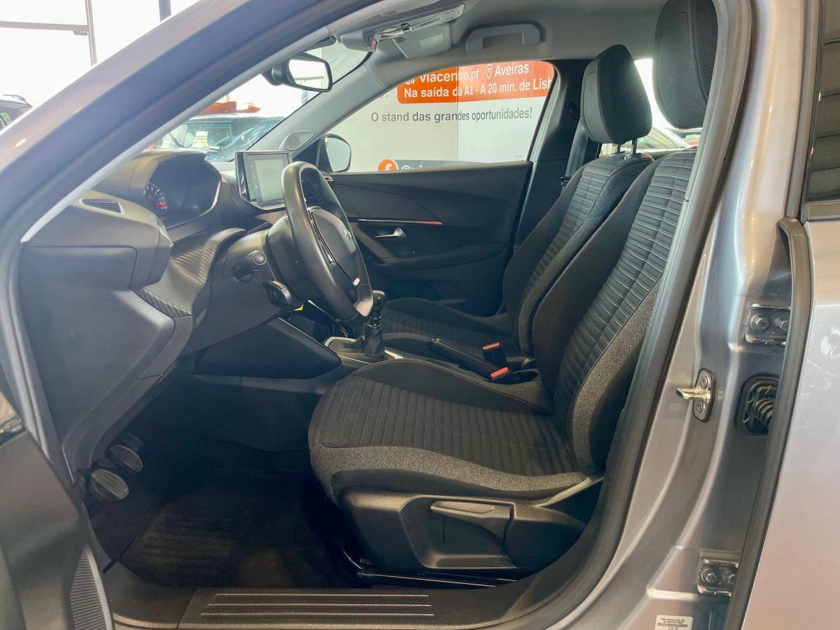 peugeot-2008-2021-gasolina-1199cc