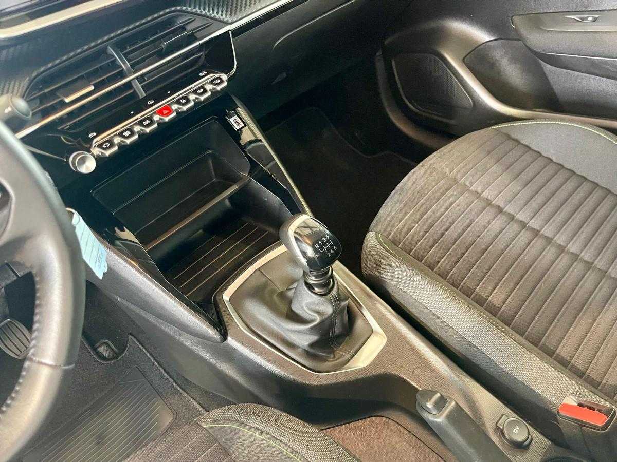peugeot-208-2024-gasolina-1199cc
