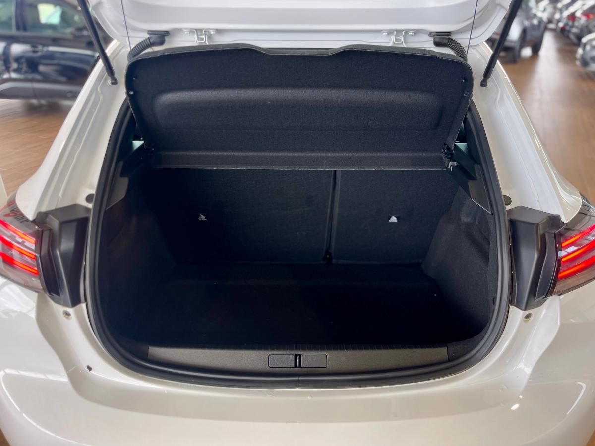 peugeot-208-2024-gasolina-1199cc