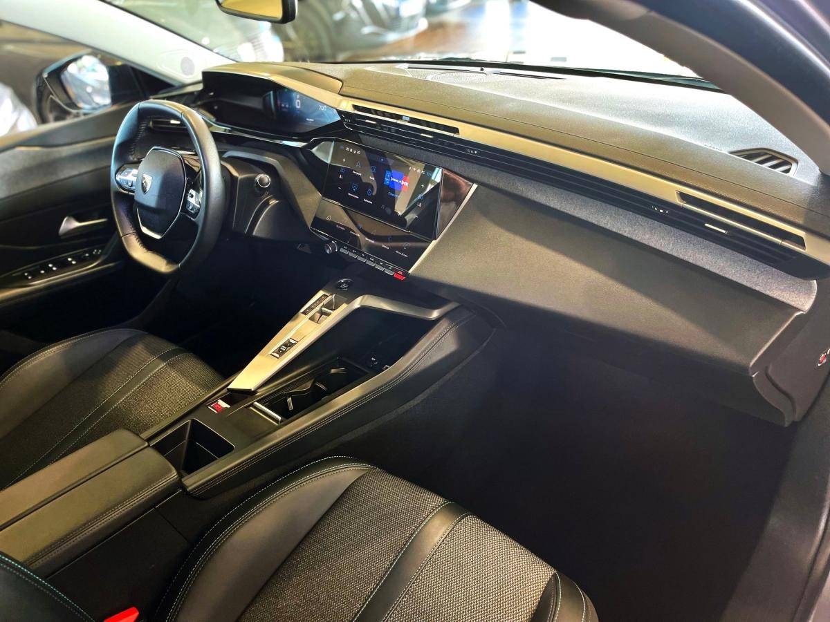 peugeot-308-sw-2024-gasolina-1199cc