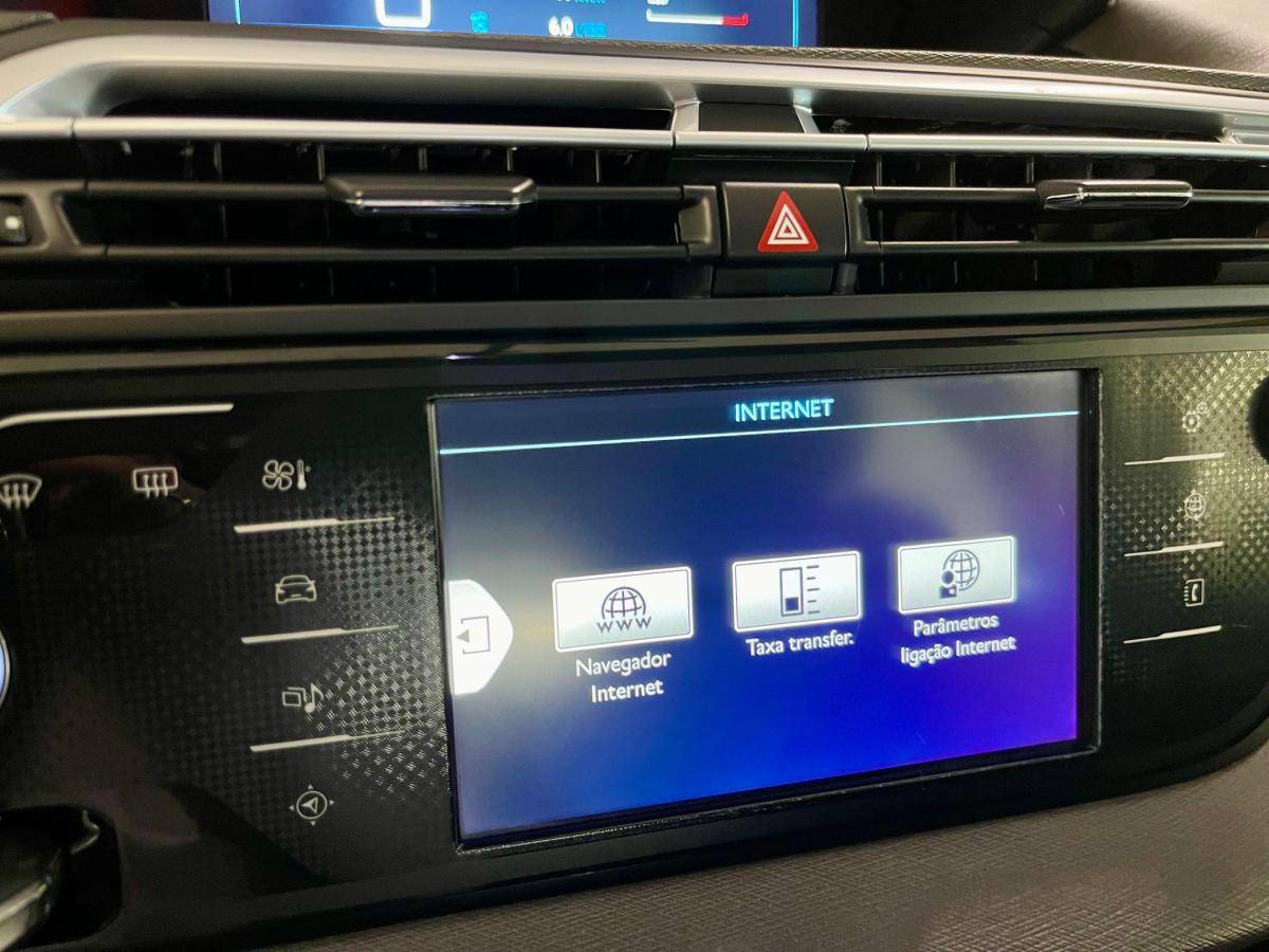 citroen-c4-grand-picasso-2016-diesel-1560cc