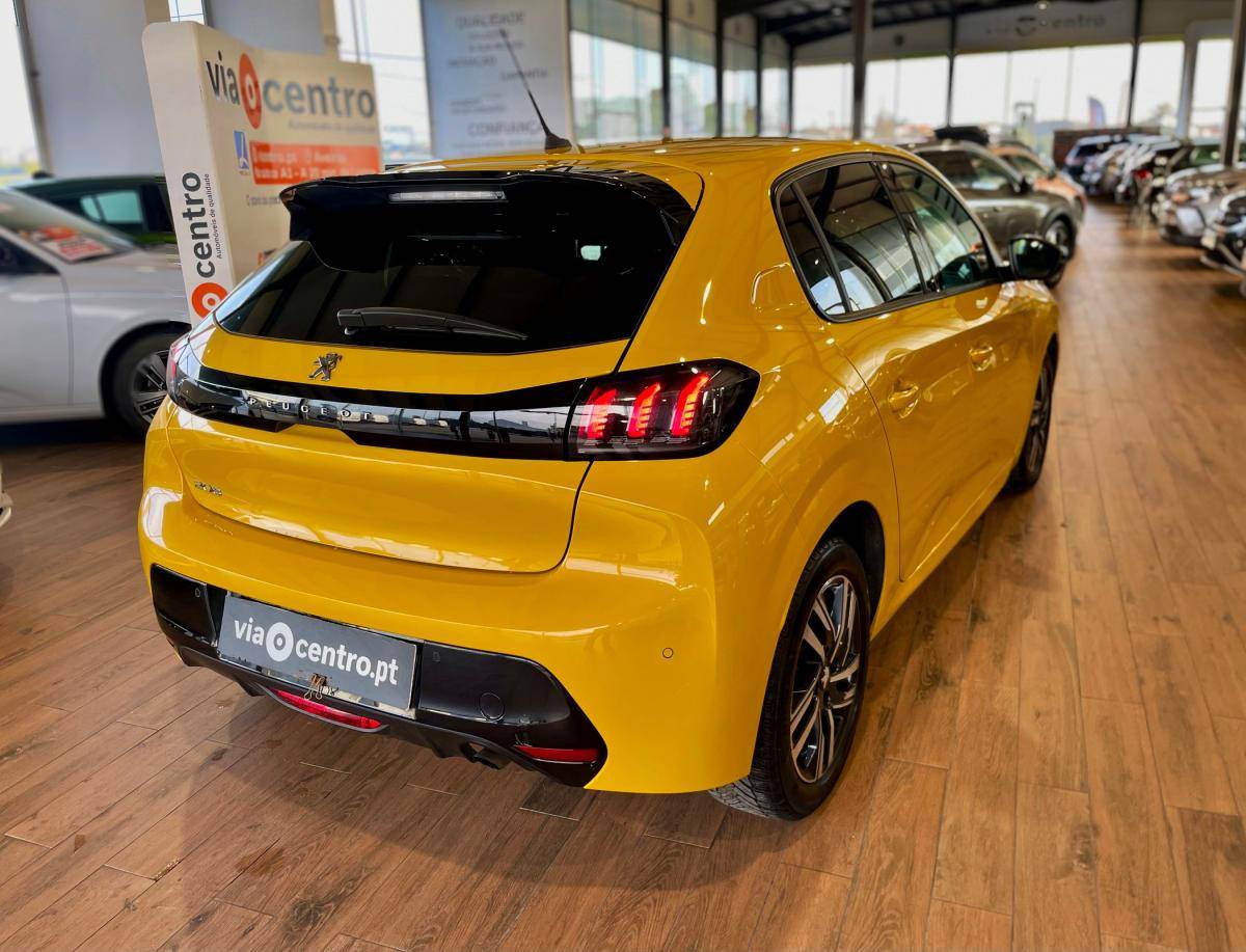 peugeot-208-2023-gasolina-1199cc