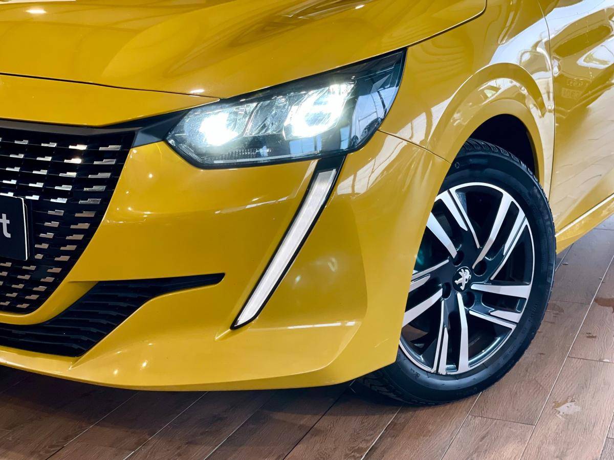 peugeot-208-2023-gasolina-1199cc