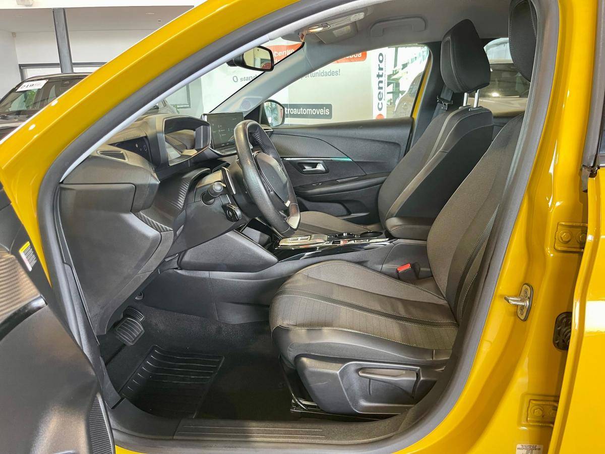 peugeot-208-2023-gasolina-1199cc