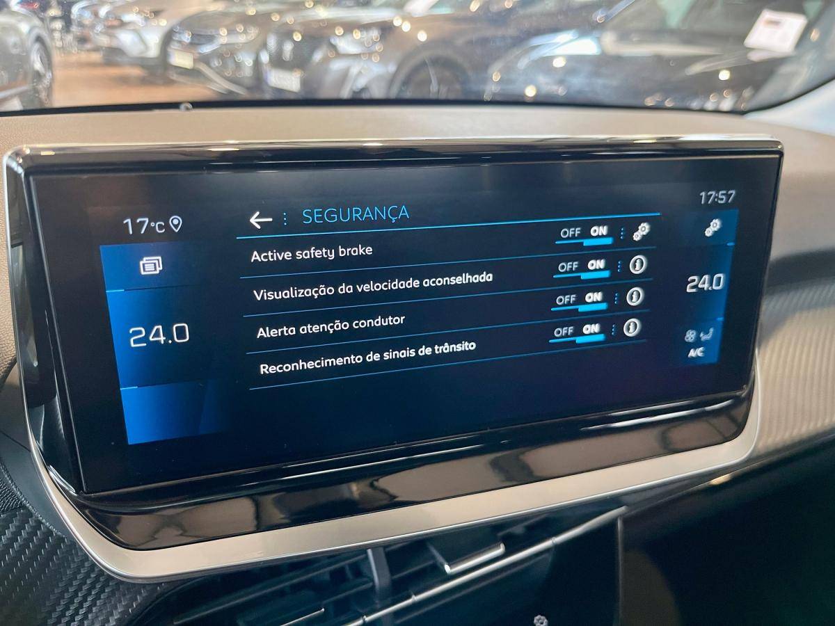 peugeot-208-2023-gasolina-1199cc