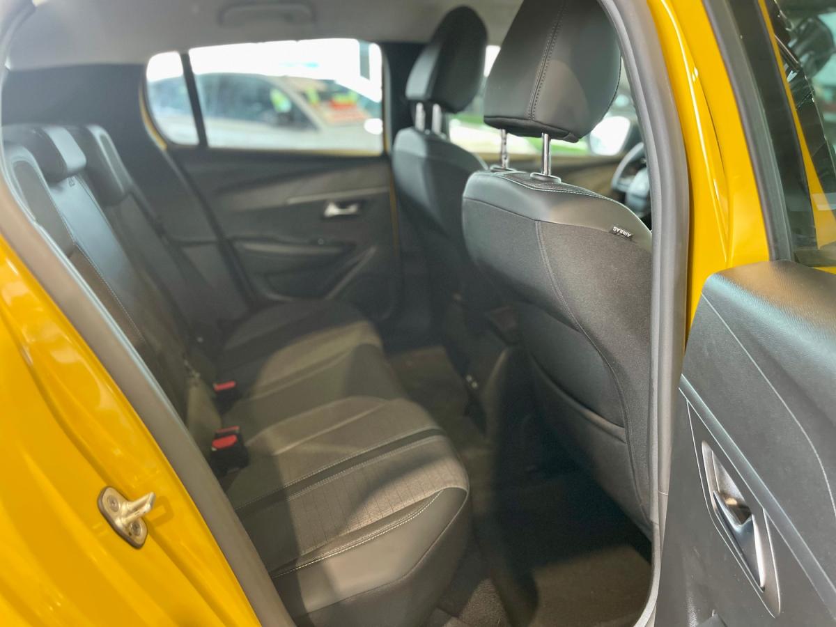 peugeot-208-2023-gasolina-1199cc