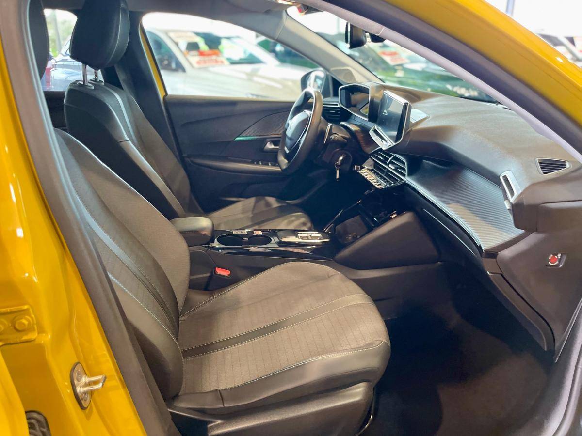 peugeot-208-2023-gasolina-1199cc