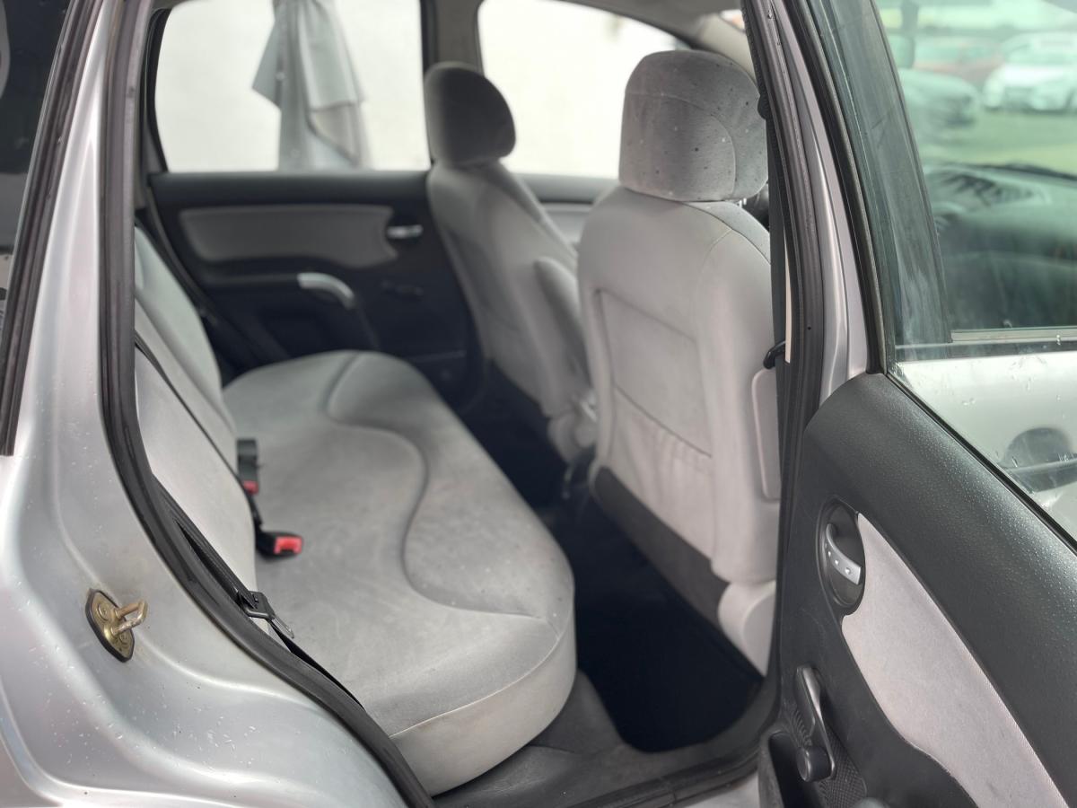 citroen-c3-2003-gasolina-1124cc