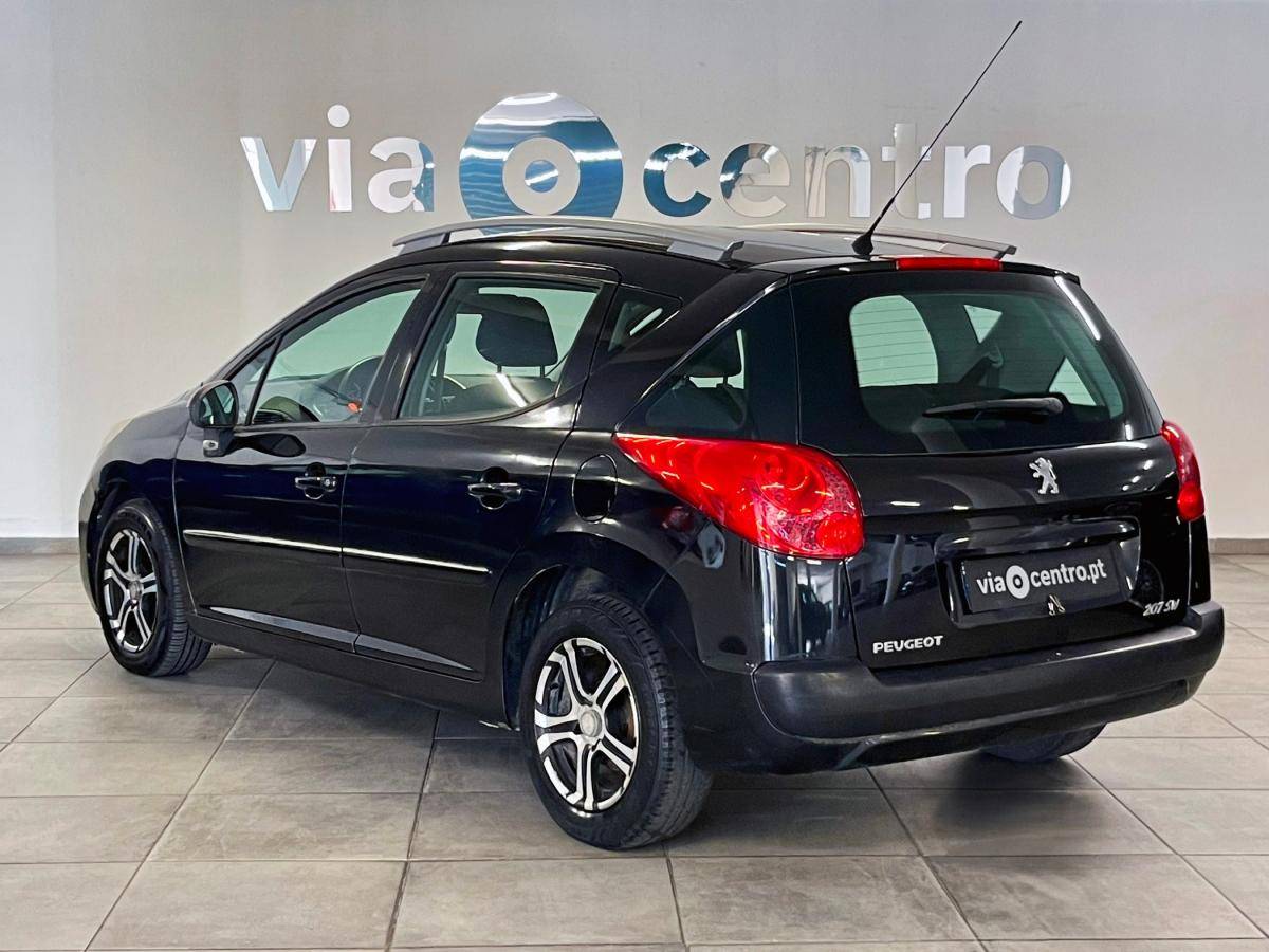 peugeot-207-sw-2012-diesel-1560cc