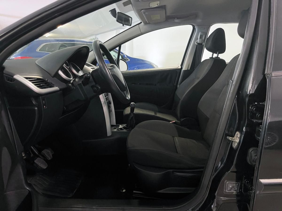peugeot-207-sw-2012-diesel-1560cc