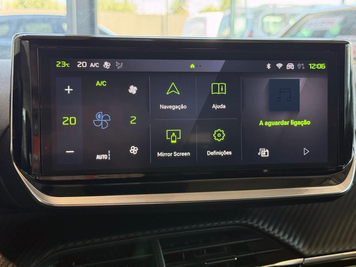 peugeot-2008-2024-gasolina-1199cc