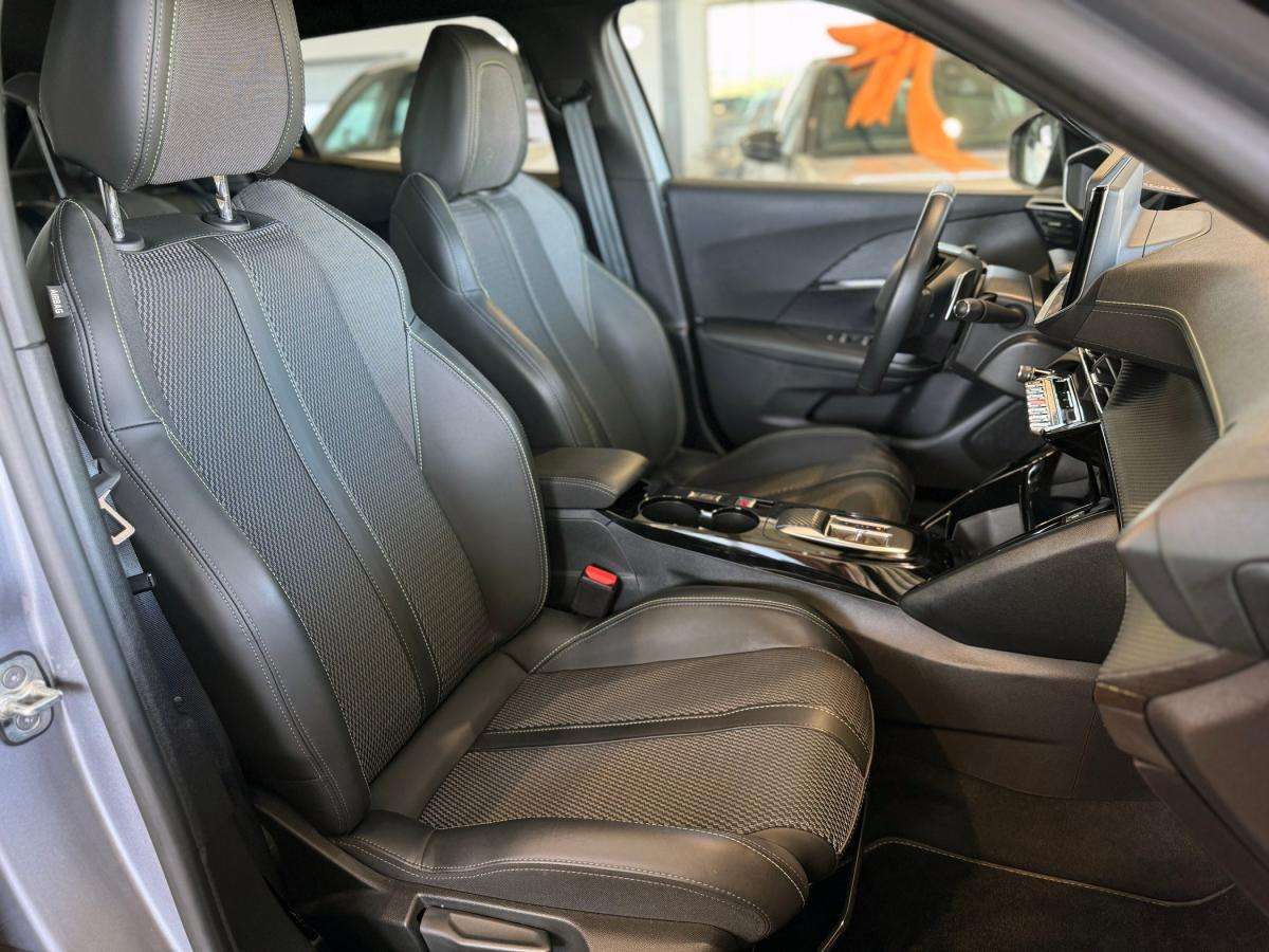 peugeot-2008-2024-gasolina-1199cc