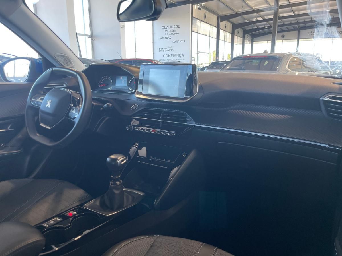peugeot-2008-2021-gasolina-1199cc