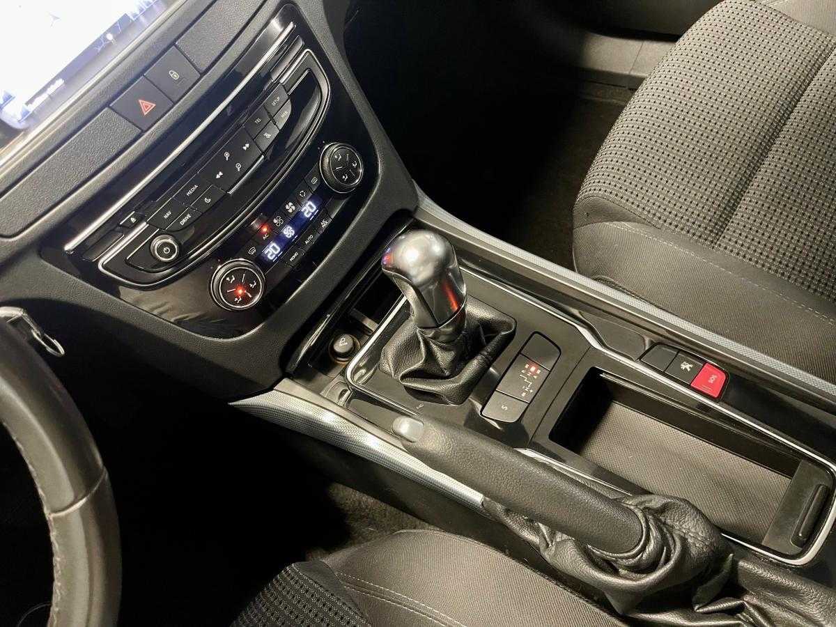 peugeot-508-sw-2015-diesel-1560cc