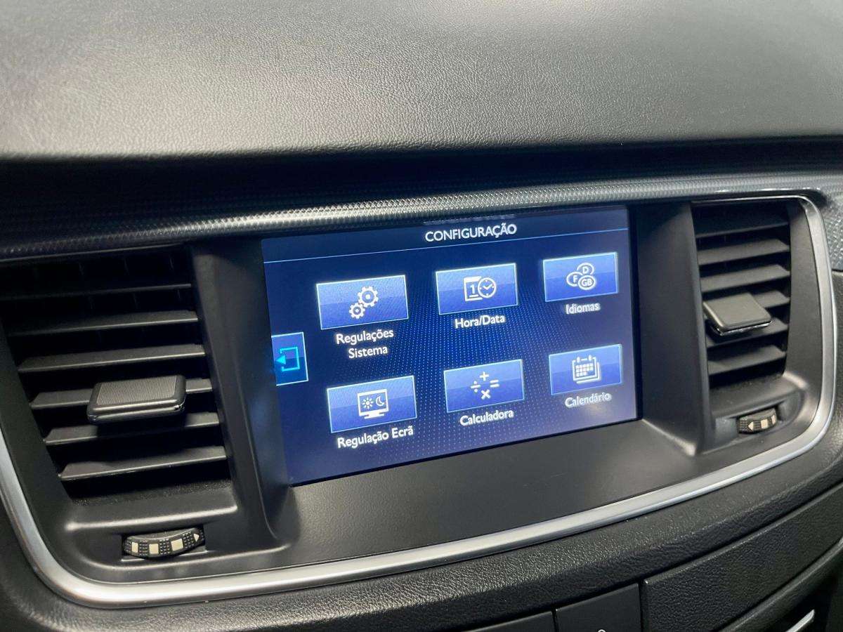 peugeot-508-sw-2015-diesel-1560cc