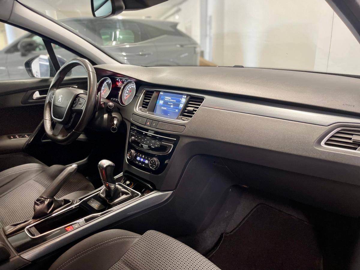 peugeot-508-sw-2015-diesel-1560cc