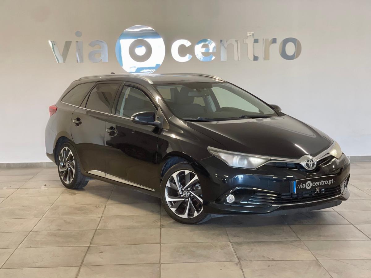toyota-auris-touring-sports-2015-diesel-1364cc