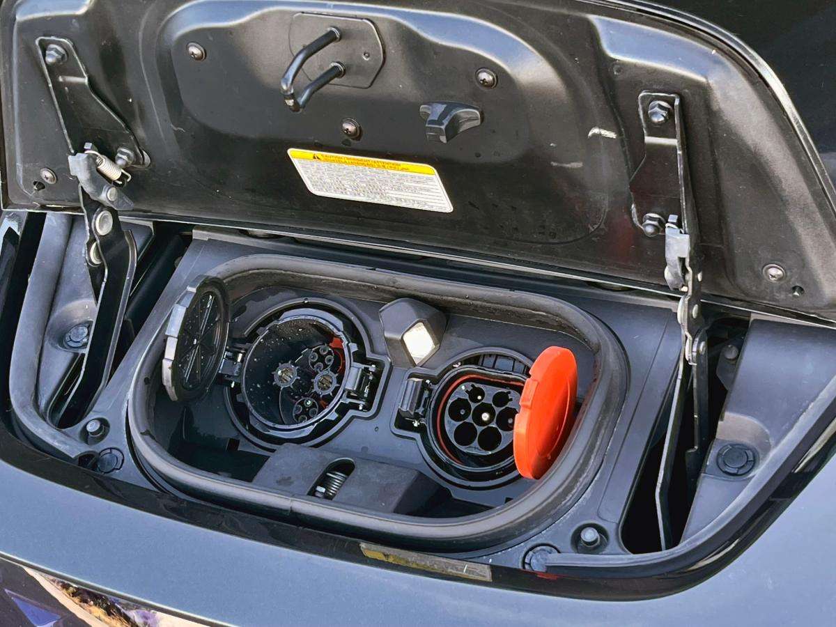 nissan-leaf-2018-eletrico-0cc