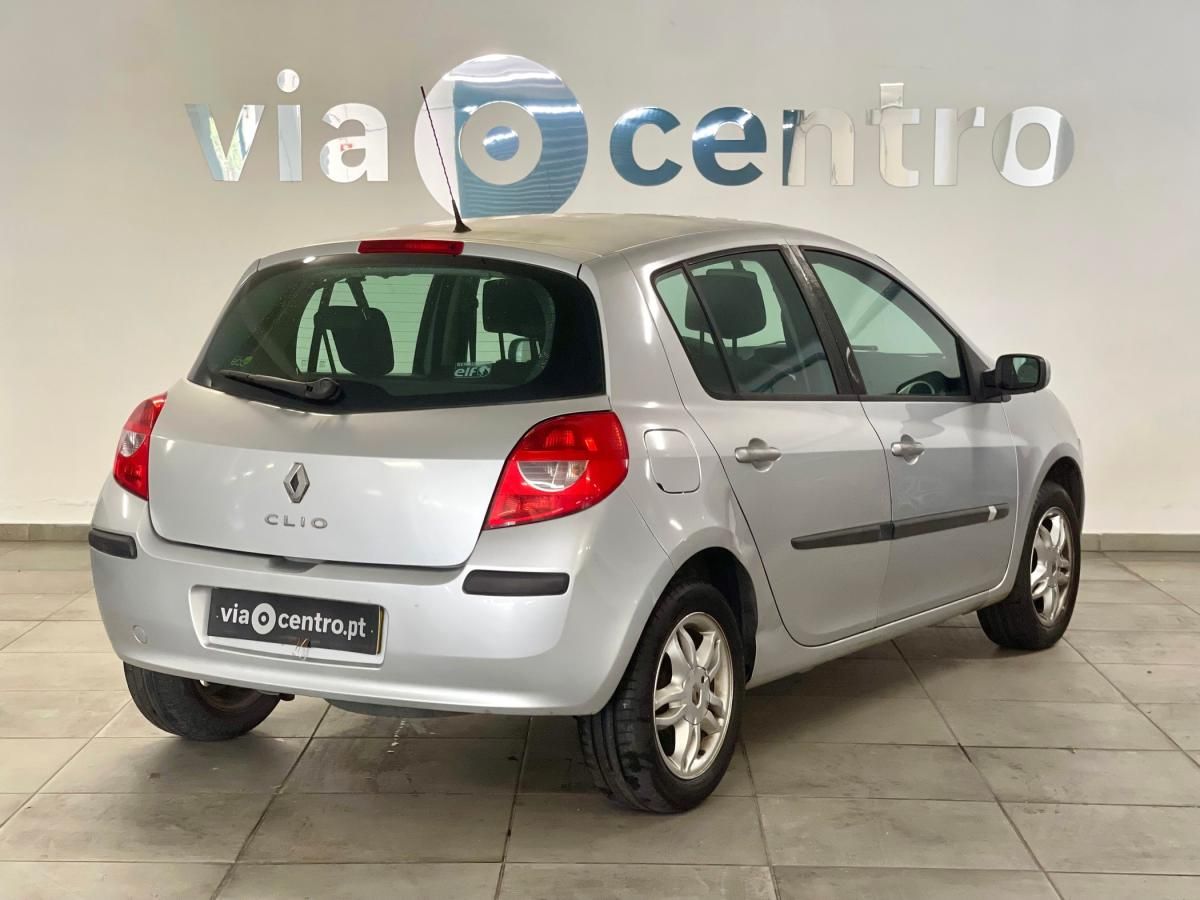 renault-clio-2008-gasolina-1149cc