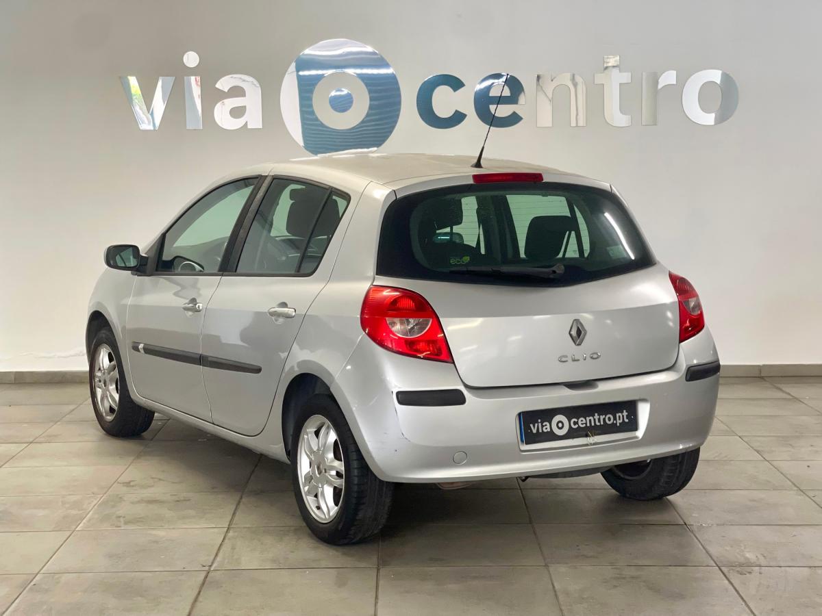 renault-clio-2008-gasolina-1149cc