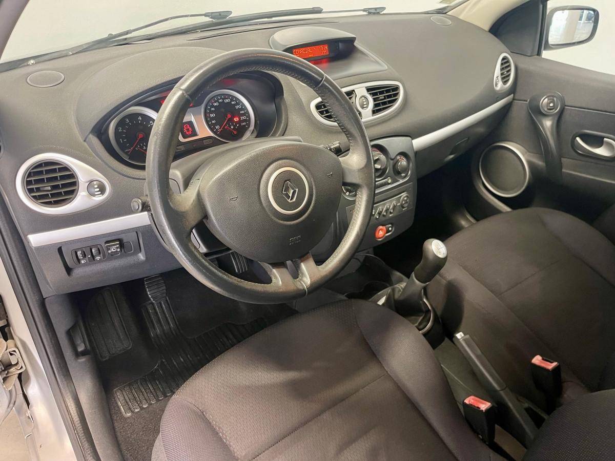renault-clio-2008-gasolina-1149cc