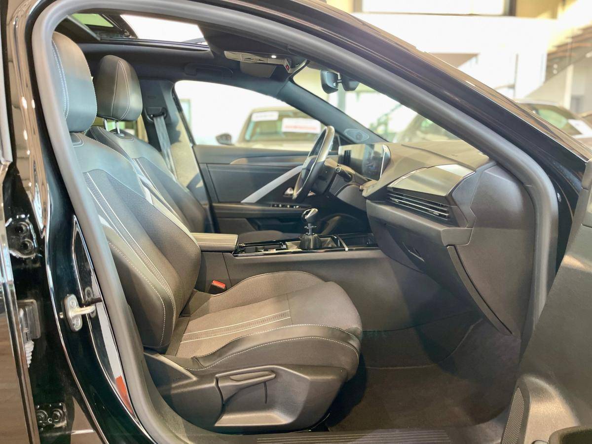 opel-astra-sport-tourer-2024-gasolina-1199cc