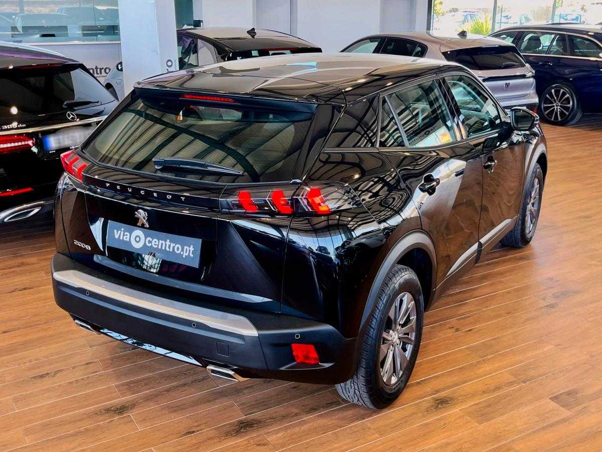peugeot-2008-2022-gasolina-1199cc