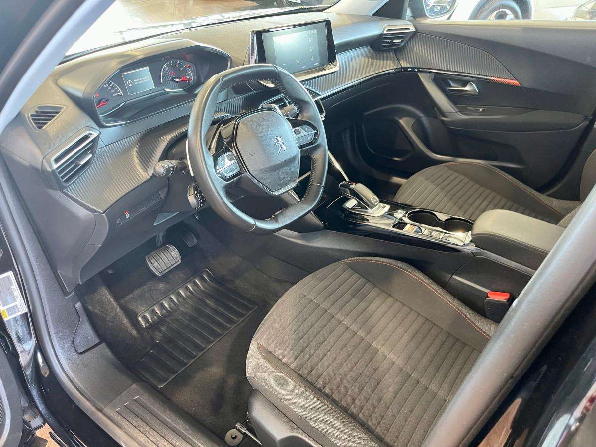 peugeot-2008-2022-gasolina-1199cc