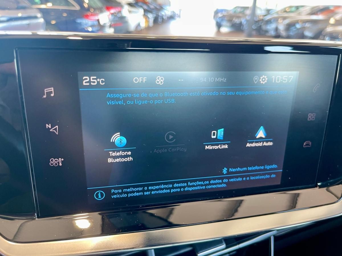 peugeot-2008-2022-gasolina-1199cc