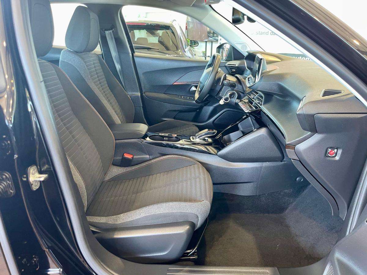 peugeot-2008-2022-gasolina-1199cc