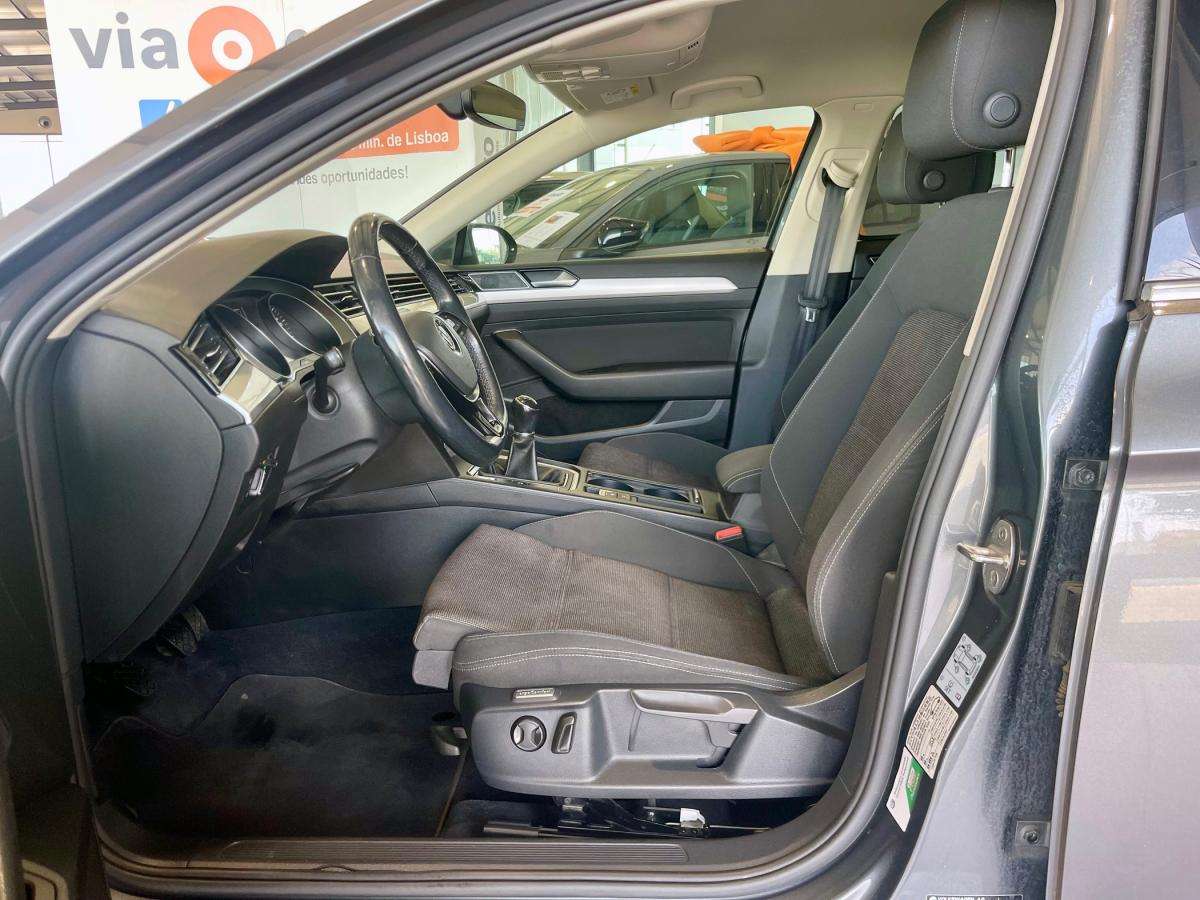 volkswagen-passat-2016-diesel-1598cc
