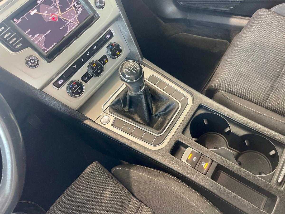 volkswagen-passat-2016-diesel-1598cc