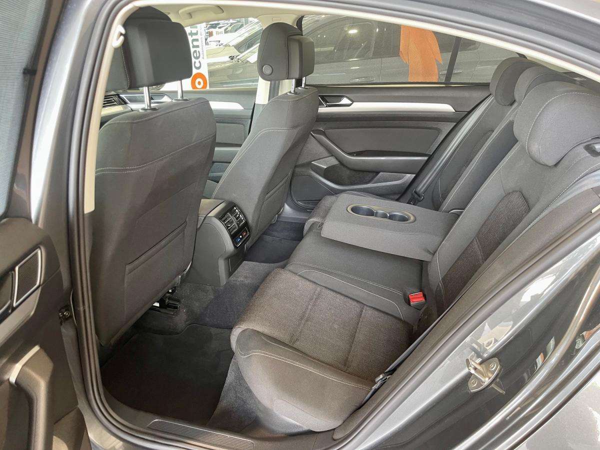 volkswagen-passat-2016-diesel-1598cc