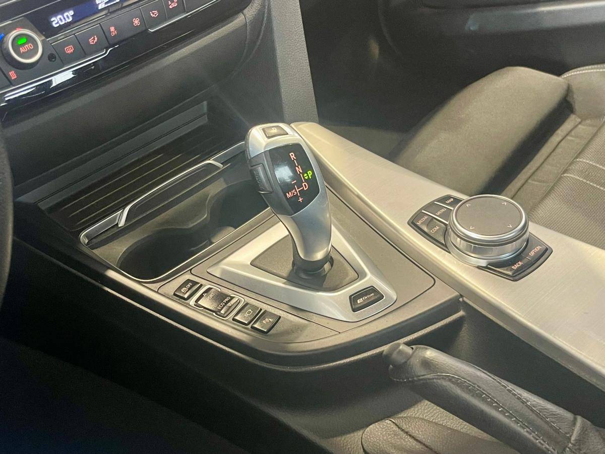 bmw-serie-3-2017-hibrido-a-gasolina-1998cc