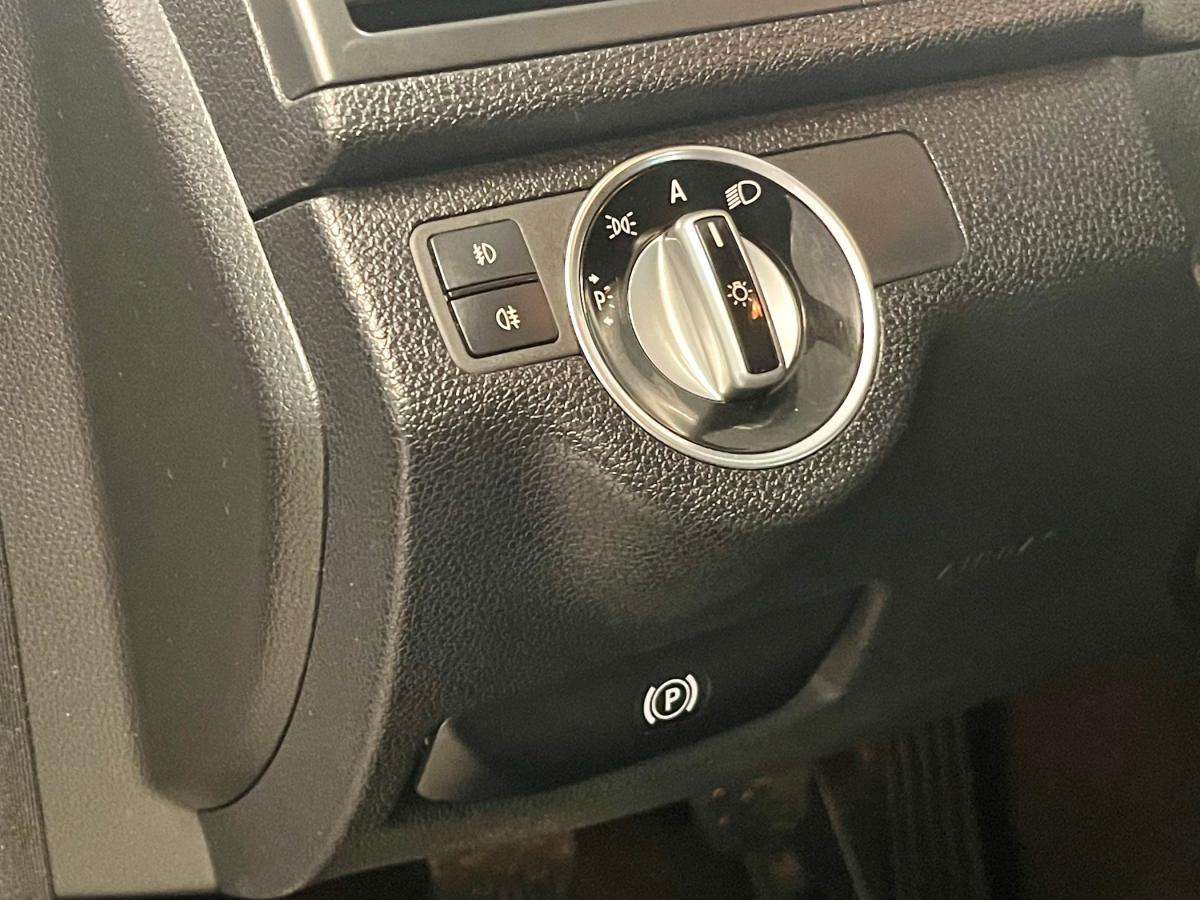 mercedes-benz-classe-c-2010-diesel-2143cc