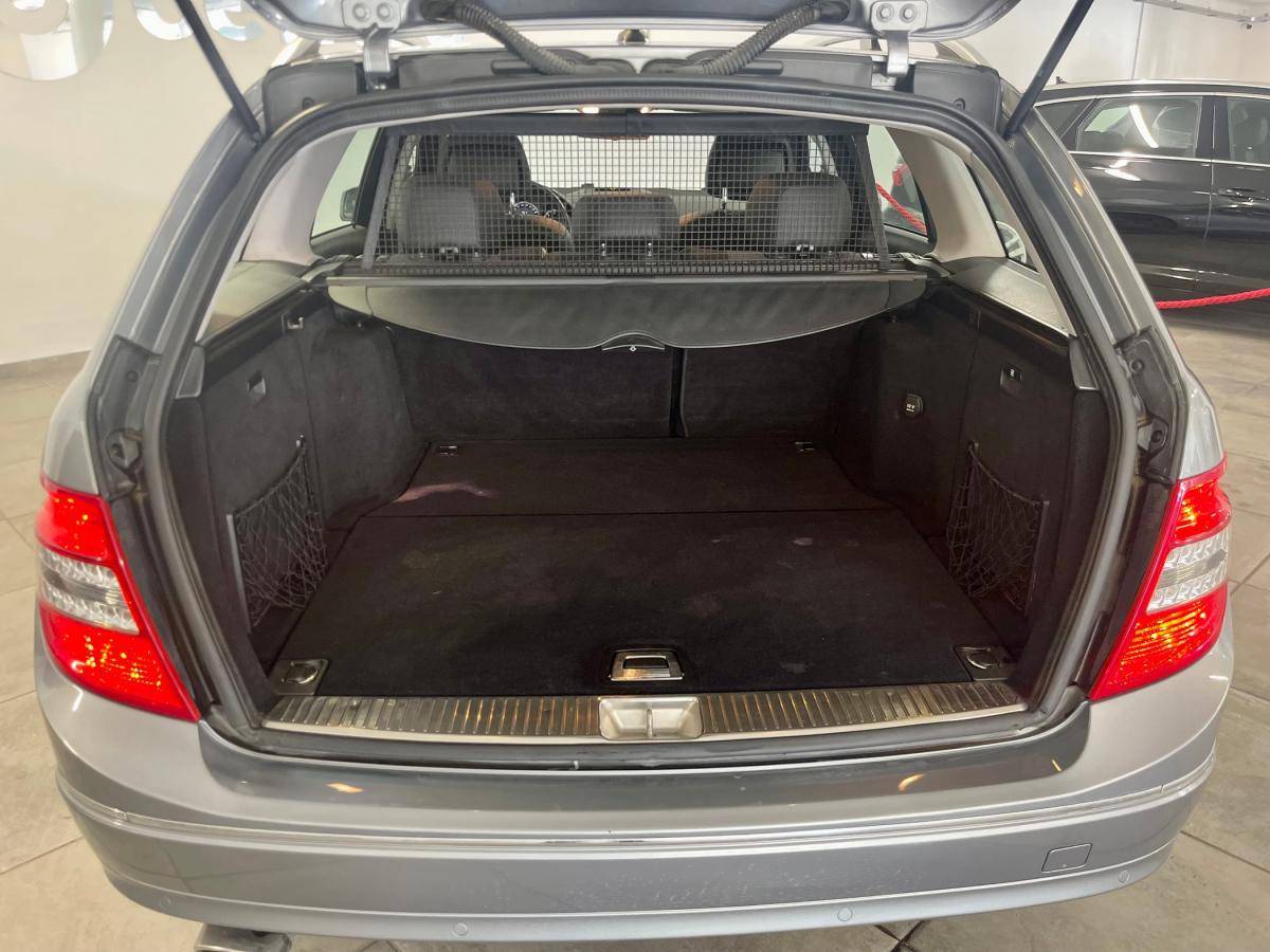 mercedes-benz-classe-c-2010-diesel-2143cc
