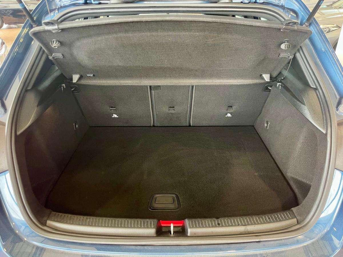 mercedes-benz-classe-a-2021-hibrido-a-gasolina-1332cc